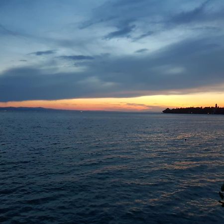 Sonniges Dach-Ferienzimmer Lindau  Eksteriør billede