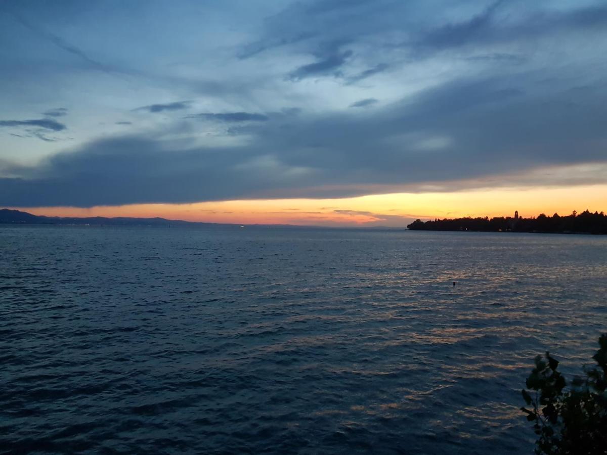 Sonniges Dach-Ferienzimmer Lindau  Eksteriør billede